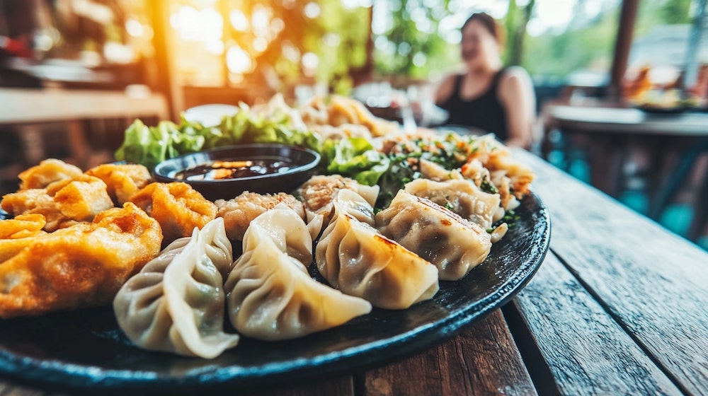 食べ過ぎ注意！？宇都宮餃子、食べる量と頻度の目安とは？